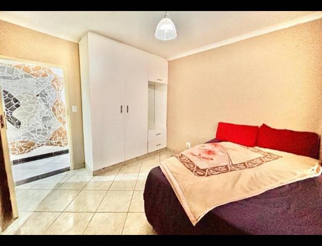 4 BEDROOM HOUSE FOR SALE IN WELGEDACHT